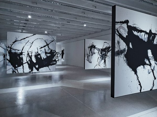 Quelles sont les expositions d'art abstrait à ne pas manquer ?