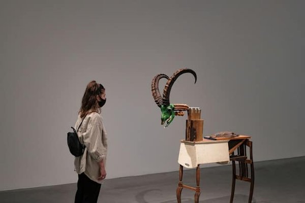 Comment s'initier et se perfectionner à la sculpture moderne ?